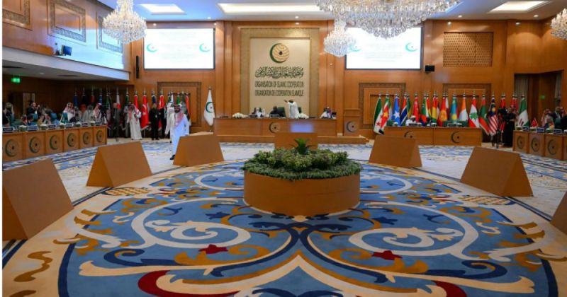 التعاون الإسلامي تحذّر من استيلاء الاحتلال على مبان تاريخية وعقارات فلسطينية