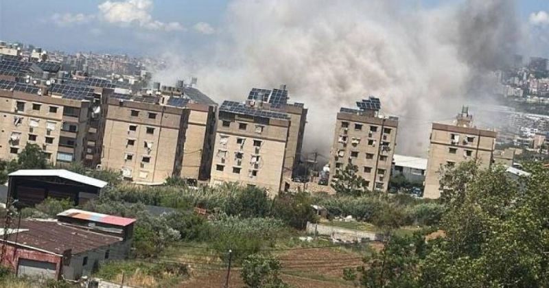 الجيش الإسرائيلي يقصف بيروت ويستهدف قياديا بارزا في حزب الله