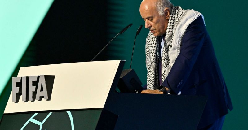 الرجوب: لم نطلب سوى تطبيق القوانين وملفنا الآن أمام محكمة التحكيم الرياضي