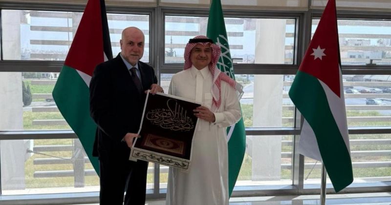 الهباش يبحث مع السفير السعودي تطورات الأوضاع في الأراضي الفلسطينية