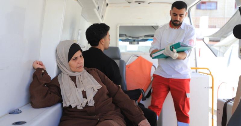 الصحة في غزة تعلن سفر 30 مريضا و51 مرافقا اليوم عبر معبر رفح
