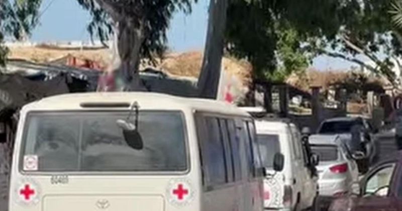 سلطات الاحتلال تُفرج عن 13 أسيرا من قطاع غزة (أسماء)