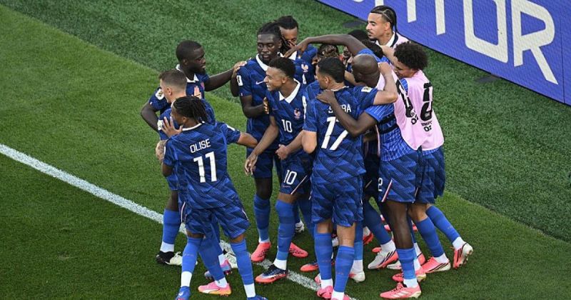 فرنسا تتأهل وتضرب موعدا متجددا مع المغرب