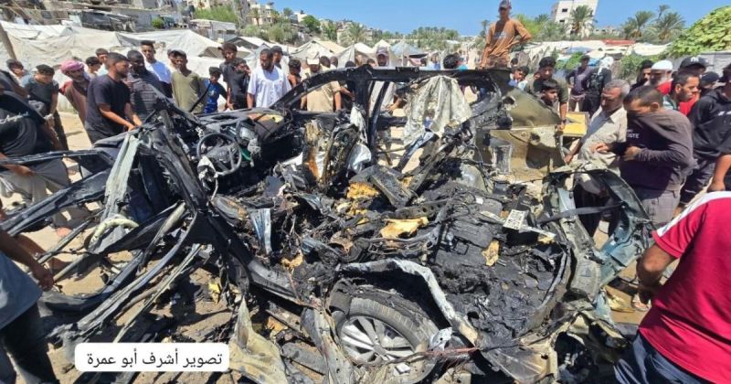 شهيدان وإصابات في قصف إسرائيلي استهدف مركبة جنوبي دير البلح