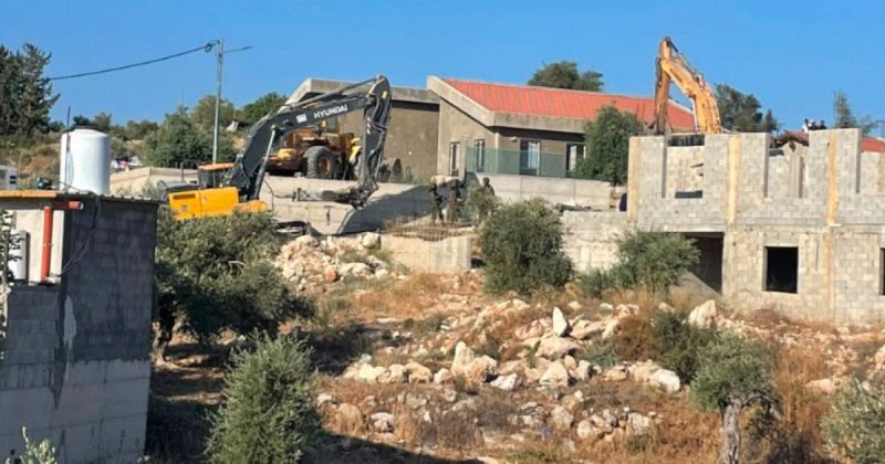 قوات الاحتلال تهدم 8 منازل ومنشأة زراعية في القدس ورام الله وجنين