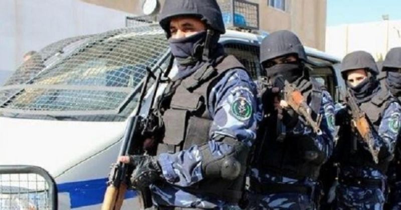 صحيفة إسرائيلية: بدء تدريب قوة شرطية فلسطينية لإدارة "مناطق عازلة" في رفح