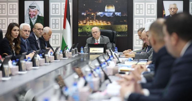 مجلس الوزراء يطالب بضمان وصول المساعدات لأهل غزة.