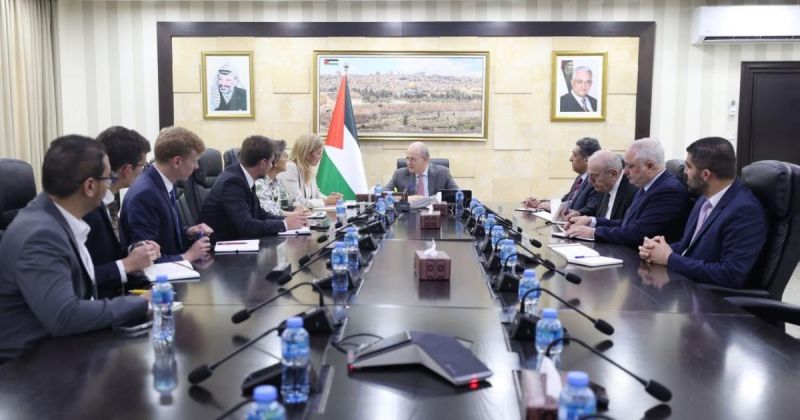 مصطفى يطالب بضغط دولي أكبر لتطبيق المرحلة الثانية في قطاع غزة