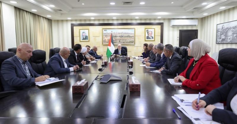 مصطفى يبحث مع مجلس إدارة الصندوق الفلسطيني للتشغيل توسيع فرص العمل