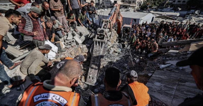 الدفاع المدني بغزة: انهيار منزل غير مأهول بالسكان في النفق