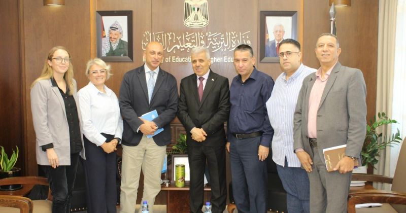 برهم يبحث مع ممثل اليونيسف الجديد مرتكزات التعاون في دعم التعليم وحقوق الأطفال
