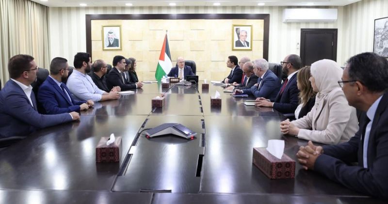مصطفى: قطاع تكنولوجيا المعلومات يدعم الاقتصاد ويوفر فرص عمل جديدة للشباب