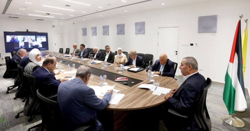 مركزية فتح تقرر تشكيل لجنة لدراسة الآليات التنفيذية لتحقيق وحدة الحركة