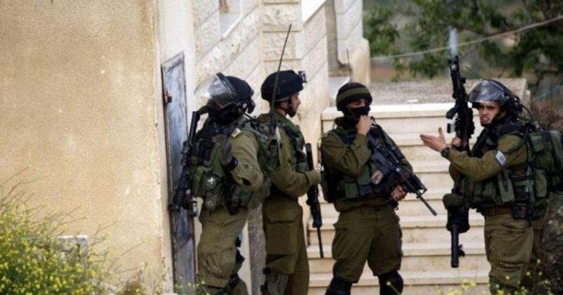 إصابة إسرائيلي في عملية طعن بمنطقة العوجا