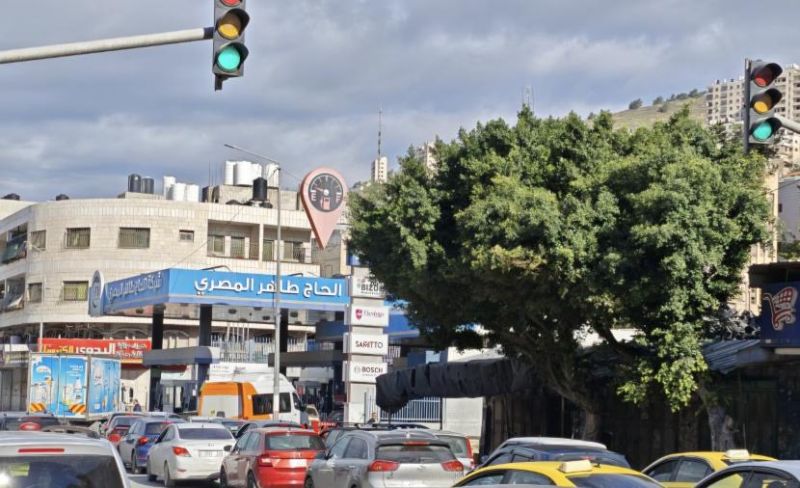 خبير اقتصادي: لا انعكاس لانخفاض الدولار على الأسعار والأزمة المالية تتجه نحو مزيد من التعقيد