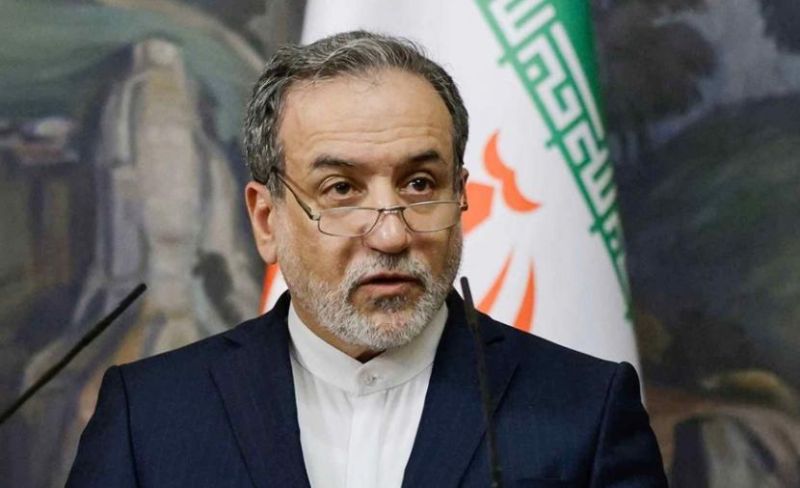 عراقجي يعلن اقتراب طهران ومسقط من صياغة اتفاق لعبور مضيق هرمز
