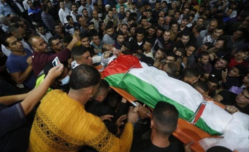 تشييع جثمان الشهيد الطفل الخياط في الخليل