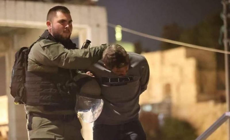 الاحتلال يبعد موظفا في أوقاف القدس عن الأقصى لـ6 شهور