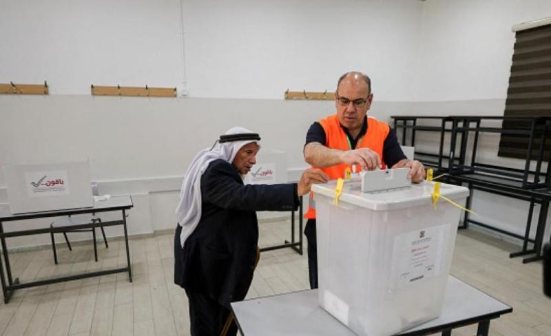خروقات في انتخابات الضفة الغربية.. وتجاوزات من الجهات الرسمية