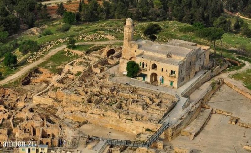  مسجد النبي صموئيل يواجه أخطر مراحل التهويد بعد قرار إسرائيلي بالاستيلاء على أراضيه ومحيطه