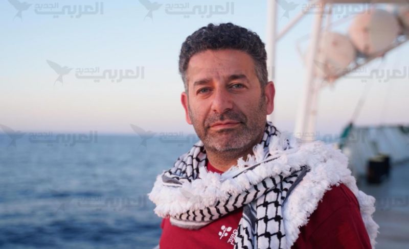 قائد "أسطول الصمود" سيف أبو كشك: ما تعرّضنا له لا يقارن بما يواجهه الأسرى