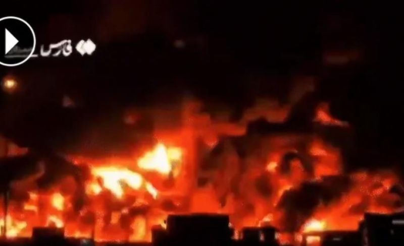 أمريكا تبدأ هجمات على إيران ردّا على حادثة "الأباتشي"
