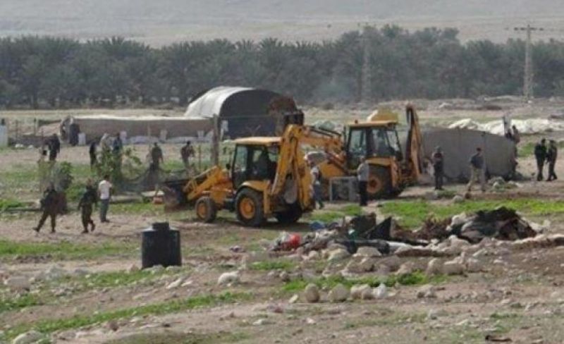 الاحتلال يهدم منشآت سكنية وحظائر ماشية في الأغوار الشمالية