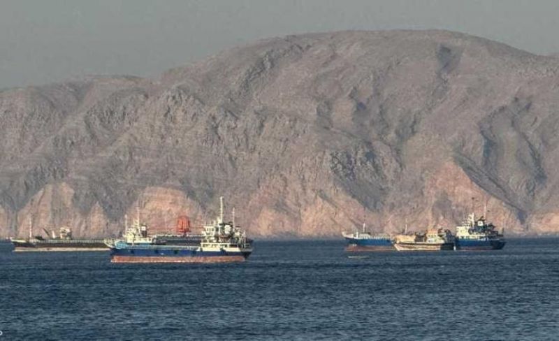 إيران تعلن إعادة 5 سفن في مضيق هرمز