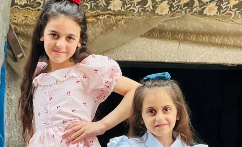 لم ينجُ أحد من عائلتهما.. "لانا" و"بانا" براءة طفولة يغتالها القصف والموت