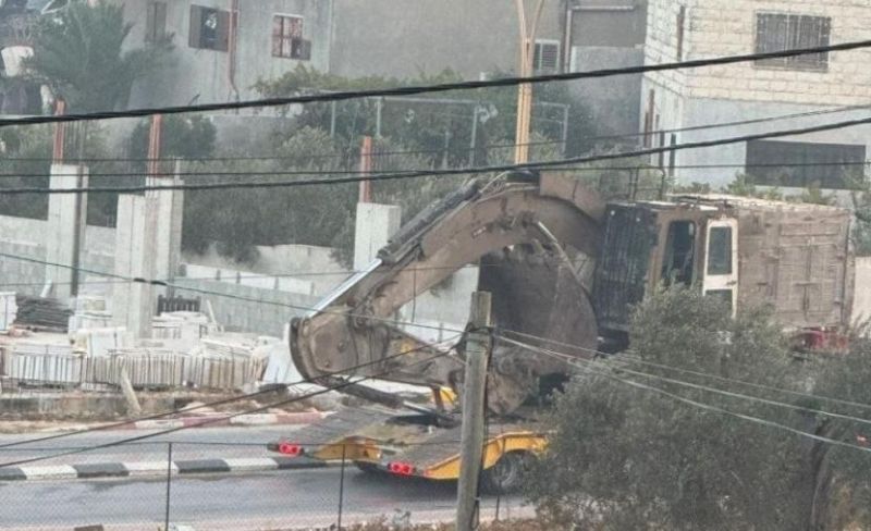 الاحتلال يغتال شاباً بعد محاصرته في بلدة عقربا جنوب نابلس ويحتجز جثمانه