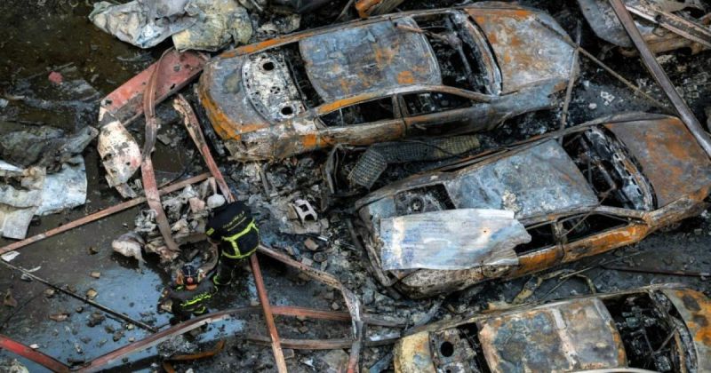 مقتل 12 شخصاً جراء غارات إسرائيلية على جنوب لبنان