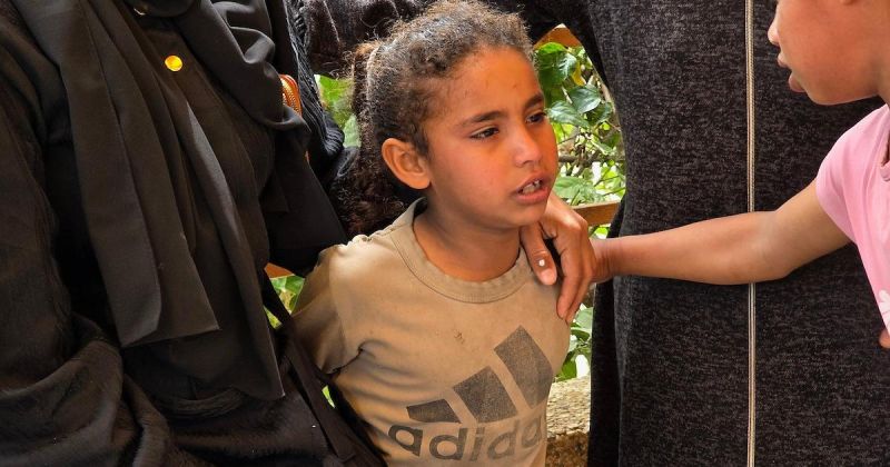 الفلسطينيون ينعون هدى العطار في مجمع ناصر الطبي