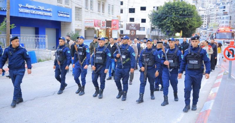 كشف ملابسات سطو مسلح استهدف محطة محروقات بطولكرم وسوبر ماركت في ضاحية ذنابة