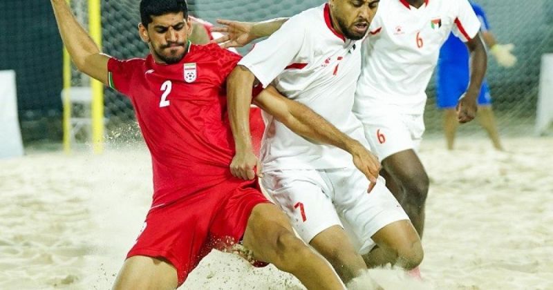"الفدائي" الشاطئي لكرة القدم يتعثر أمام إيران وينتقل للمنافسة على الميدالية البرونزية