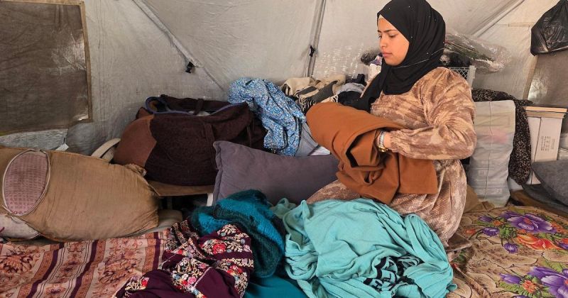 عروس من خان يونس تفقد جهازها قبل الزفاف وسط معاناة النزوح
