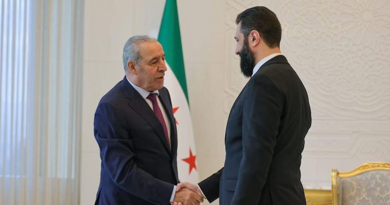 نائب الرئيس الفلسطيني: نؤكد دعم وحدة الأراضي السورية وتعزيز العلاقات الثنائية