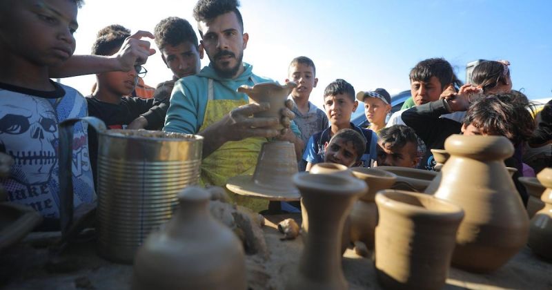 التراث يزرع الأمل في مركز إيواء بالمغازي