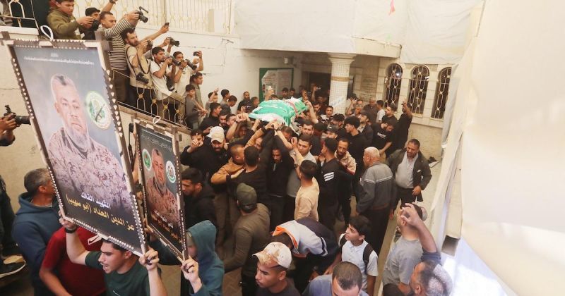 محلل الشؤون العربية في i24NEWS يعرض مقابلة حصرية مع قيادي بارز في غزة بعد اغتيال الحداد