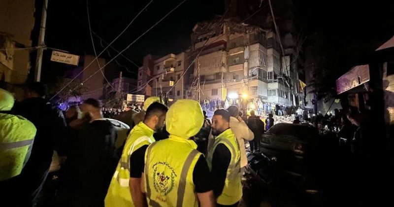 مقتل 9 أشخاص في غارات على جنوب لبنان وحزب الله يتصدى لمحاولة تقدّم إسرائيلية