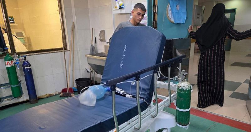 صحة غزة: توقف خدمات جراحة القلب والقسطرة كلياً بسبب نفاد الأدوية والمستهلكات الطبية