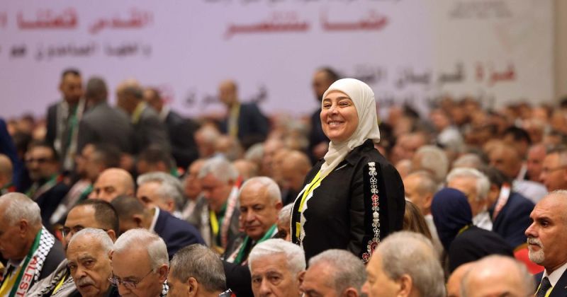 بعد مؤتمر “فتح” الثامن: قيادة جديدة أمام امتحان توزيع المفوضيات… وملفات غزة والإعلام والتنظيم تشعل سباق النفوذ داخل المركزية