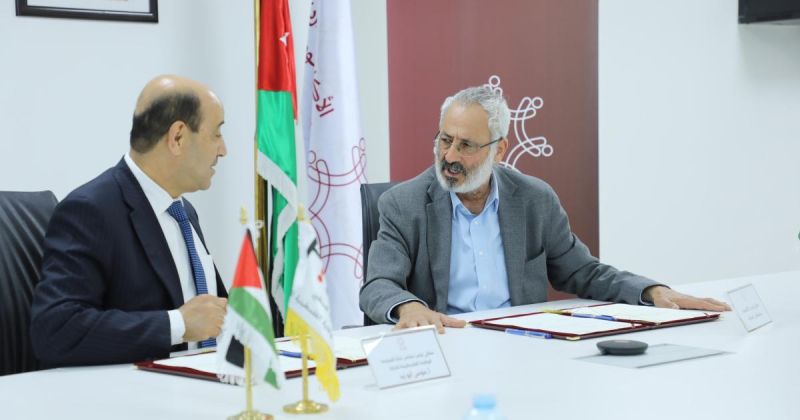 المدرسة الوطنية الفلسطينية للإدارة توقّع مذكرة تفاهم مع الأكاديمية الأردنية للإدارة الحكومية لتعزيز التعاون في تطوير الإدارة العامة وبناء القدرات الحكومية