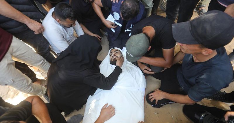 3 شهداء وإصابات في قصف إسرائيلي استهدف شقة لعائلة أبو ملوح بمخيم النصيرات