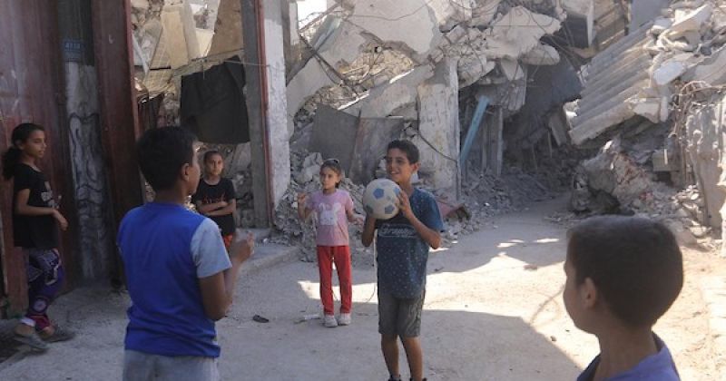 غزة بين خرائط ملادينوف وحسابات واشنطن وطهران: اتفاق معلّق تحت النار