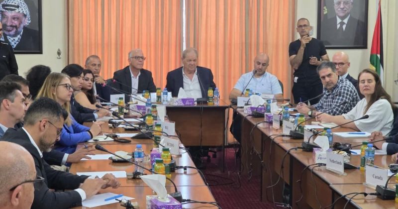 فتوح يضع ممثلي الدول المانحة بصورة المرحلة السياسية القادمة واستحقاقاتها