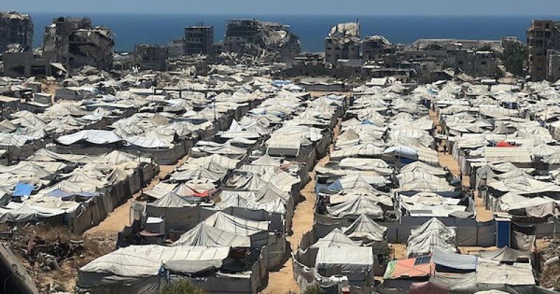 «غزة الجديدة» بلا أونروا؟ مجلس السلام يفتح معركة سياسية على ذاكرة اللاجئين وشريان الإغاثة