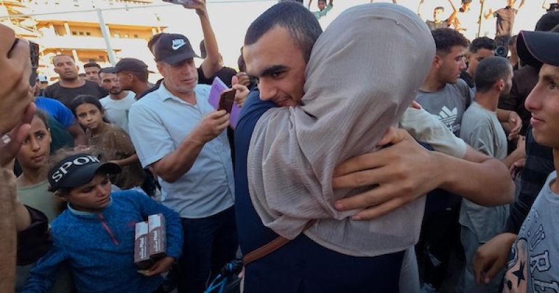 اسماء 60 معتقلاً أُفرج عنهم إلى مجمع ناصر الطبي
