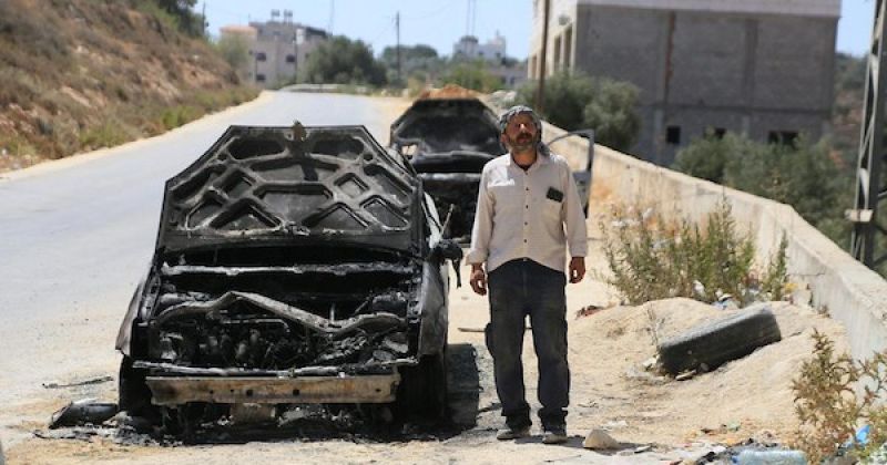من القدس إلى الخليل والجليل... إصابات و12 معتقلاً وهدم منازل واتساع اعتداءات المستوطنين
