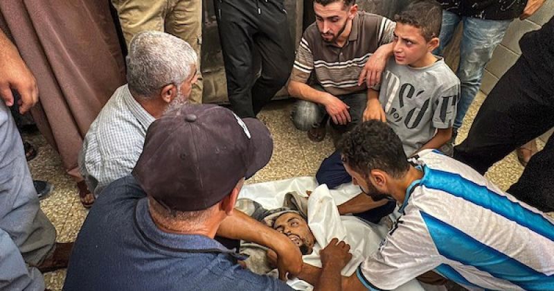 سبعة شهداء بقصف وإطلاق نار إسرائيلي في غزة وتحذيرات من «شتاء كارثي» مع تهالك 60% من خيام النازحين