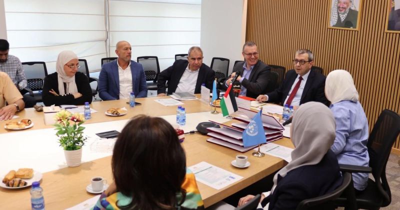 سلطة جودة البيئة تشرف على توقيع عقود 7 مشاريع بيئية لتعزيز الاستدامة والصمود المناخي